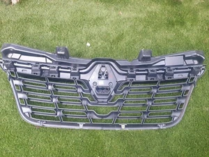 Genuine / Original, Brand New Renault Master Front Grille 2010 Onwards - Picture 1 of 4