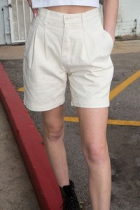 Brandy Melville Beige Hohe Taille Baumwolle Alani Hemden Nwt