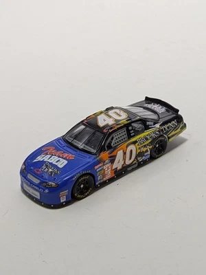Chevy Monte Carlo 2000 Brooks & Dunn Sterling Marlin #40, campeones de carreras 1:64 Foto 1 de 4
