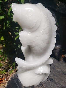8 Zoll Dolomit weißer Marmor Jade hochwertig handgeschnitzt Fisch Statue Skulptur - Bild 1 von 14