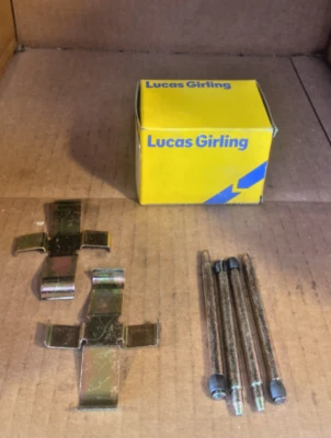 Juego de clips y pasadores de pastillas de freno Lucas Girling - #GK2034 - Se adapta a Audi 100 y 5000 Foto 1 de 4