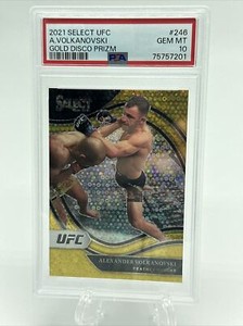 2021 Panini UFC Alexander Volkanovski Select octagonside Gold Disco /10 PSA 10
