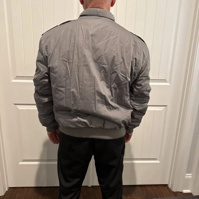 Chaqueta aislante vintage solo para miembros para hombre 44 gris bombardero cremallera completa Foto 1 de 4