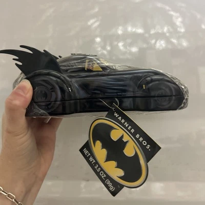 De colección BATMAN & ROBIN Tin BATMOBILE Candy Car Car Cartoon Network Foto 1 de 4