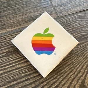 Computadora Apple Mac logotipo arco iris de colección. Años 90 - Imagen 1 de 6