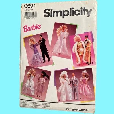 De Colección Barbie Y Ken Patrón Simplicidad 0691 Vestidos de Novia Formales Esmoquin 1990 Foto 1 de 4