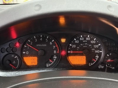 Medidor de velocímetro usado se adapta a: 2011 Suzuki Equator Base ID 3410182ZY0 grado A Foto 1 de 4