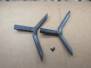 Patas de pie SAMSUNG BN96-45800E y BN96-45802E UN65NU7300F - Imagen 1 de 5