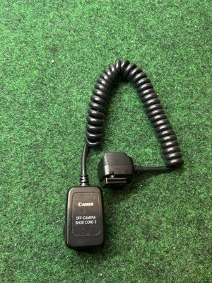 Genuine Canon Off Camera Shoe Cord 2 for EOS cameras-in original box - Image 1 of 4