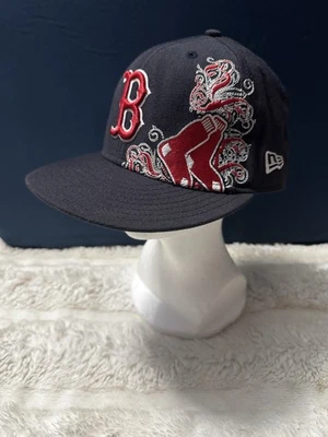 New Era Boston Red Sox Hat Cap Fitted 7 1/8 Mens Blue Red Embroidered Socks - Image 1 of 4