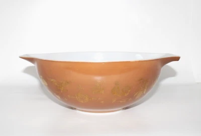 Antiga tigela de mistura Pyrex Early American Cinderella 444 louça de ouro marrom 4 quartos MCM - Imagem 1 de 4