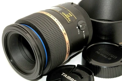Near Mint Tamron SP AF Di 90mm f/2.8 Macro Portrait Lens 272E for Pentax Japan - Image 1 of 4