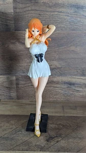 Película de una pieza Glitter & Glamours dorada estilo película Nami versión blanca Figura - Imagen 1 de 2