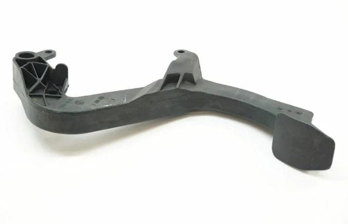 Genuine BMW E36 318i 318is 323i 325i 328i 328is M3 Z3 Clutch Pedal 35311158659 - Image 1 of 2