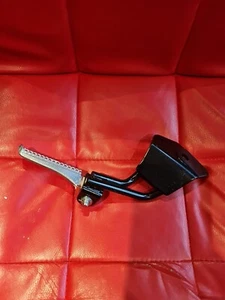 NUOVO ORIGINALE GILERA STALKER PIAGGIO PEDANA POSTERIORE DESTRA 573630 - Foto 1 di 2