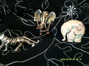 "CRITTERS" Pins 'Animals' (3) Large Multicolored Enameling and Goldtone metal - Picture 1 of 5