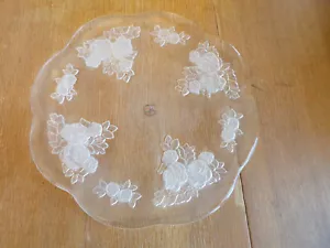 Royal Albert Old Country Roses 13.5" Glass Frosted Rose Embossed Serving Platter - Picture 1 of 8