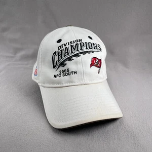 Cappello Tampa Bay Buccaneers Uomo Regolabile Bianco Divisione Champs NFL - Foto 1 di 13