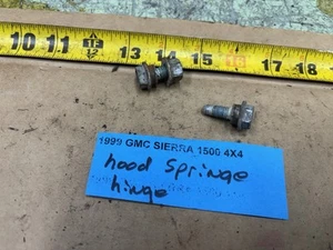 1999-2002 GM 1500 Hood Spring Hinge Bolts Set Of 2 - Foto 1 di 15