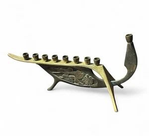 Vintage Solid Brass Maccabee Menorah Hanukkah Judaica Made In Israel - Picture 1 of 8