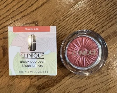Clinique 05 Ruby Pop Cheek Pop жемчужные румяна люмьер 0,12 унц новые без коробки - Изображение 1 из 4