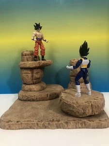 Rocas altas en niveles escala 1:12 Sayian Arc Goku Vs Vegeta Dragon Ball Z Dio Detolf - Imagen 1 de 5