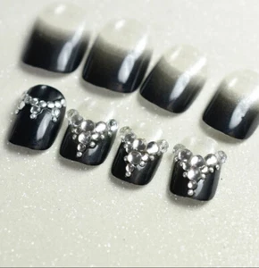 24 KIDS SIZE Short Press on nail kit w/ glue ombre black silver clear gems - Picture 1 of 2
