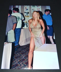 ALLEY BAGGETT PLAYBOY PLAYMATE 8X12 CANDID PHOTO! - Picture 1 of 1