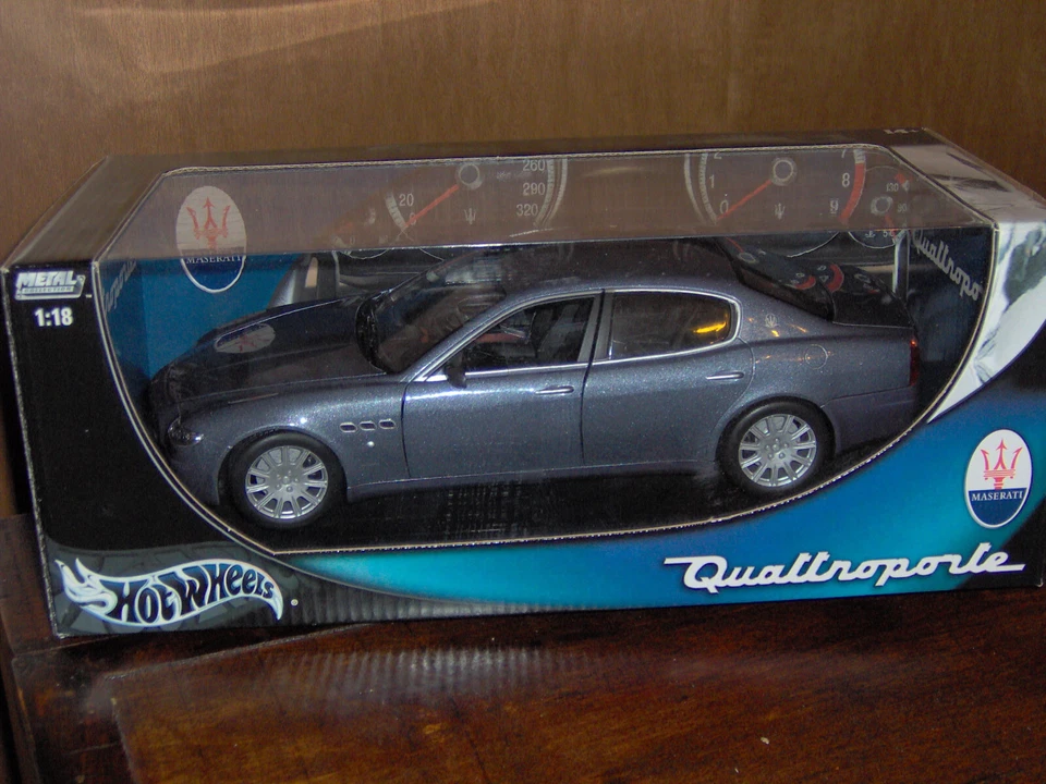 Maserati Quattroporte Hotwheels 1:18 - Immagine 1 di 1