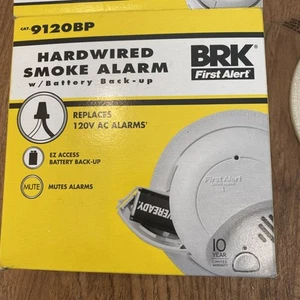BRK First Alert 9120BP Hardwired AC Powered Smoke Alarm W/BATTERY Backup Openbox - Picture 1 of 9