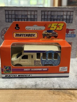 1999 MATCHBOX SUPERFAST #53 CHEVY TRANSPORT BUS METRO MOTEL SHUTTLE NEW IN BOX - Image 1 of 4