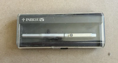 Pluma Estilográfica Parker 25 De Colección con Caja, Convertidor, Cartucho de Tinta Foto 1 de 4
