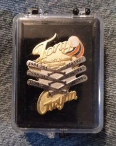 RARE Tony Gwynn 6 TIME NL BATTING CHAMPION LIMITED EDITION PIN PETER DAVID #912 - Picture 1 of 8