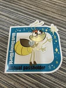 WDW FIREFLY RAY 2025 Disney Annual Passholder Calamita Edizione Limitata - Foto 1 di 1