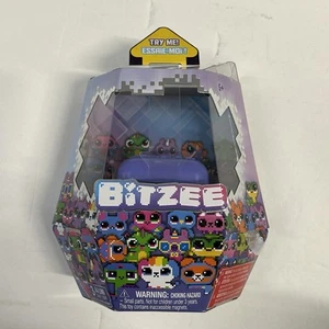 Spin Master Bitzee Giocattolo Interattivo - L'Animale Digitale che Puoi Davvero Toccare! - NUOVO - Foto 1 di 6