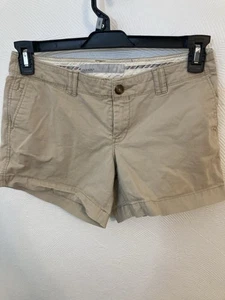 Nice Womens Beige / Tan Summer Shorts Old Navy Low Rise Size 4 Good Condition - Picture 1 of 8