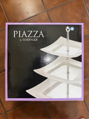 Bandejas cuadradas de porcelana cromadas Piazza by Godinger servidor de tres niveles nuevas en caja Foto 1 de 3