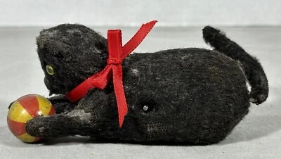 Gato de corda vintage com bola Japão tecido sobre olhos de vidro de metal FUNCIONA, sem chave - Imagem 1 de 4