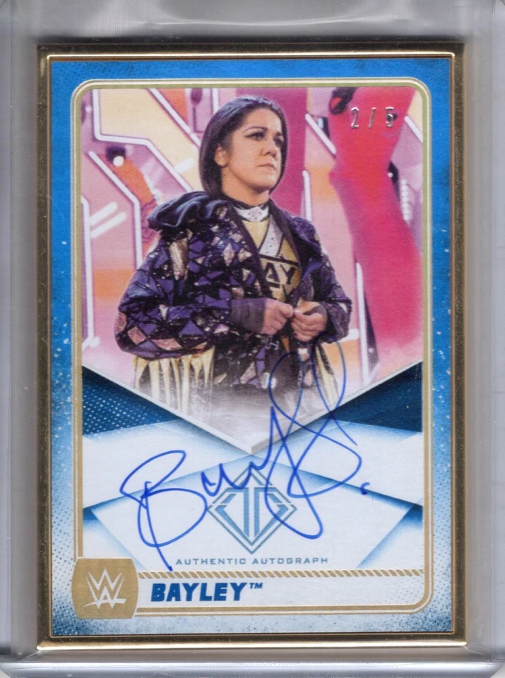 2020 Topps WWE Transcendent Auto BAYLEY Gold Framed AUTOGRAPH 2/5 Blue Wrestling - Image 1 of 1