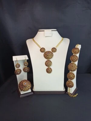 Juego de joyas de arcilla polimérica hecho a mano · Juego de bronce · №44 Foto 1 de 4