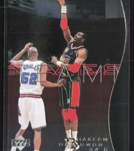 1997-98 Upper Deck #T19 Hakeem Olajuwon Compañeros de equipo - Imagen 1 de 2