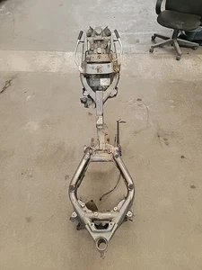 2012 Kawasaki EX650 Ninja 650 Main Frame Chassis STRAIGHT SLVG - Picture 1 of 8
