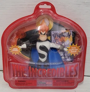 Disney Store Pixar The Incredibles Syndrome action figure ring collector card - Picture 1 of 3
