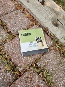 Terex 9053168 Seal - Picture 1 of 3