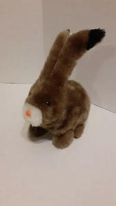 Vintage 1986 Robbie Rabbit mechanisches batteriebetriebenes Spielzeug brauner Hase - Bild 1 von 10