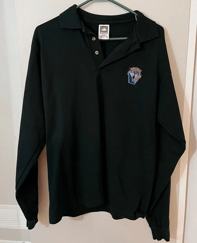 Villanova Wildcats Stitched Logo Black Collar Long Sleeve Men Size Medium Cotton Cover