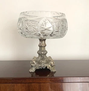Vintage Crystal Cut Bowl on Bronze Pedestal - Candy Dish in Rococo Style - Picture 1 of 10