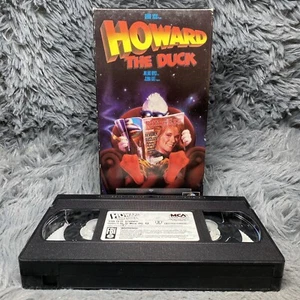 Howard the Duck VHS Tape 1993 Lea Thompson Jeffrey Jones MCA Home Video Movie - Picture 1 of 8