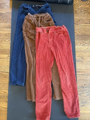 Pantalones de pana juveniles talla 10, 3 pares (Gap y J Crew)�� Foto 1 de 4