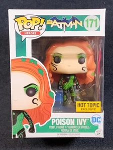Poison Ivy Hot Topic Exclusive Funko Pop Vaults  - Bild 1 von 7